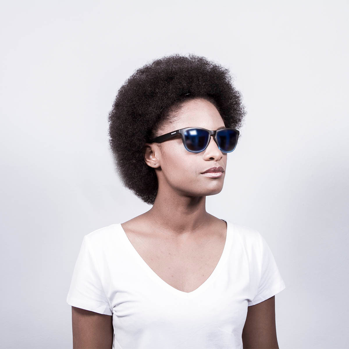 Gafas de sol OCEAN SEA - Negro mate arriba y azul transparente abajo con azul revo