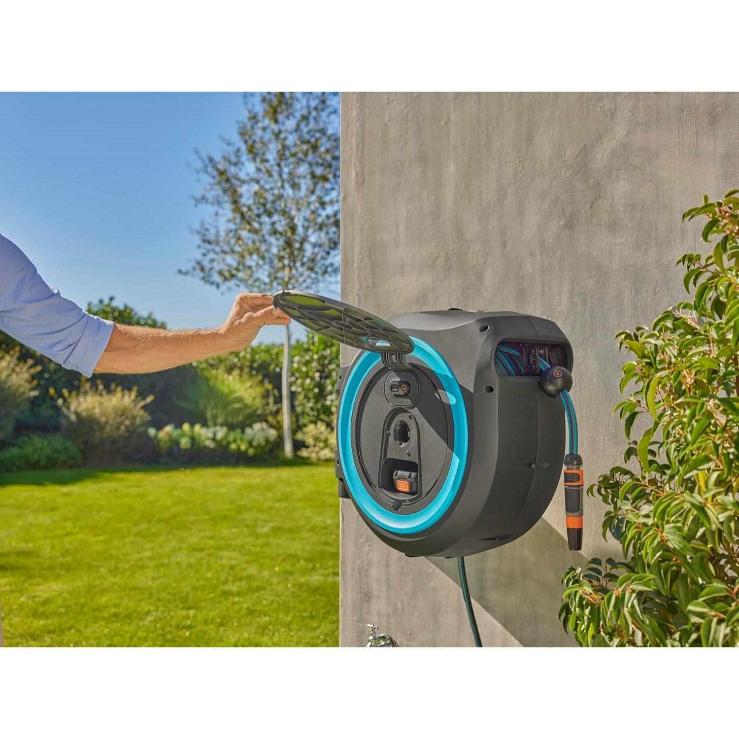 Dévidoir automatique sur batterie PowerRoll XL -35 m - GARDENA - Bleu turquoise - 18640-20