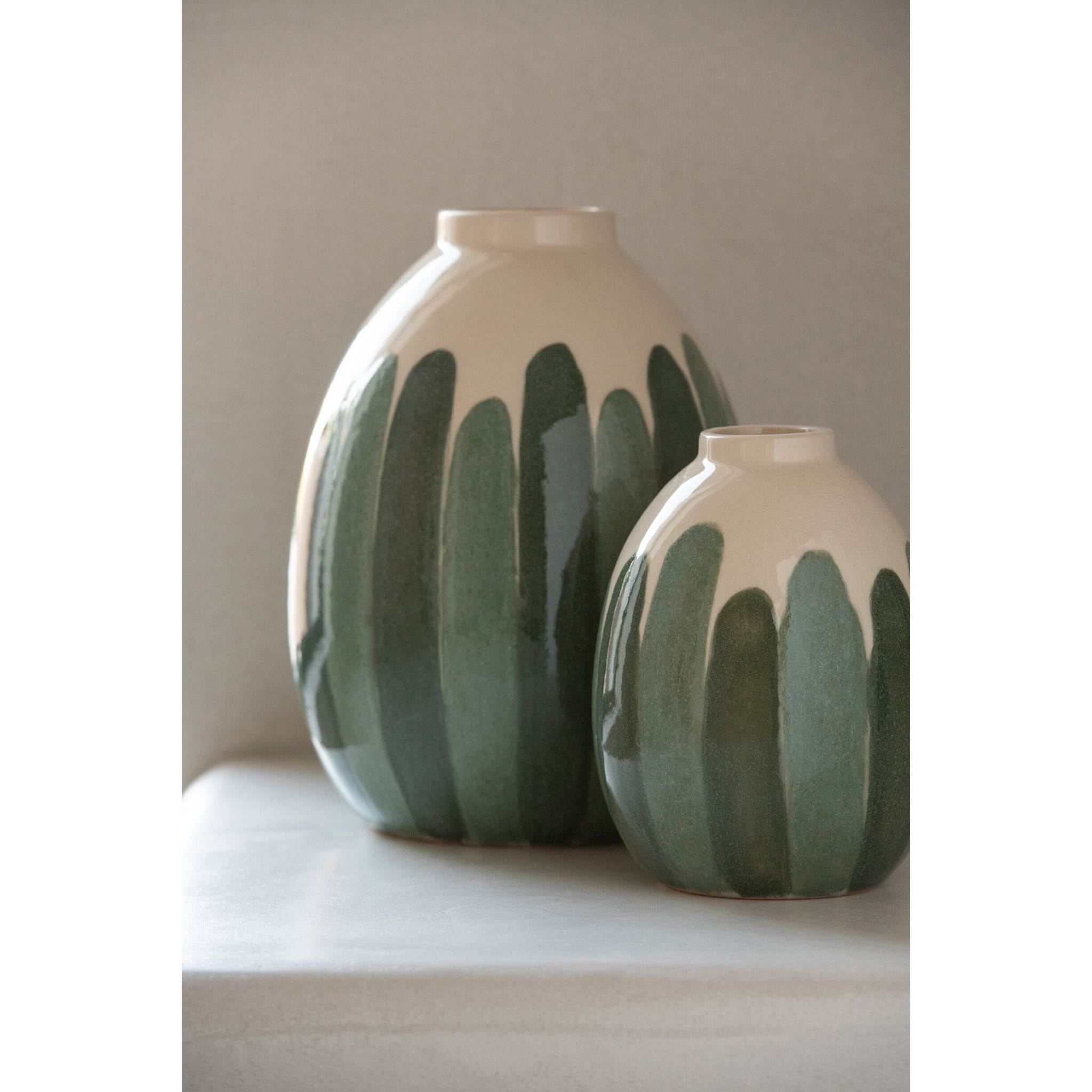 J-Line vase - grès - vert foncé/écru - large