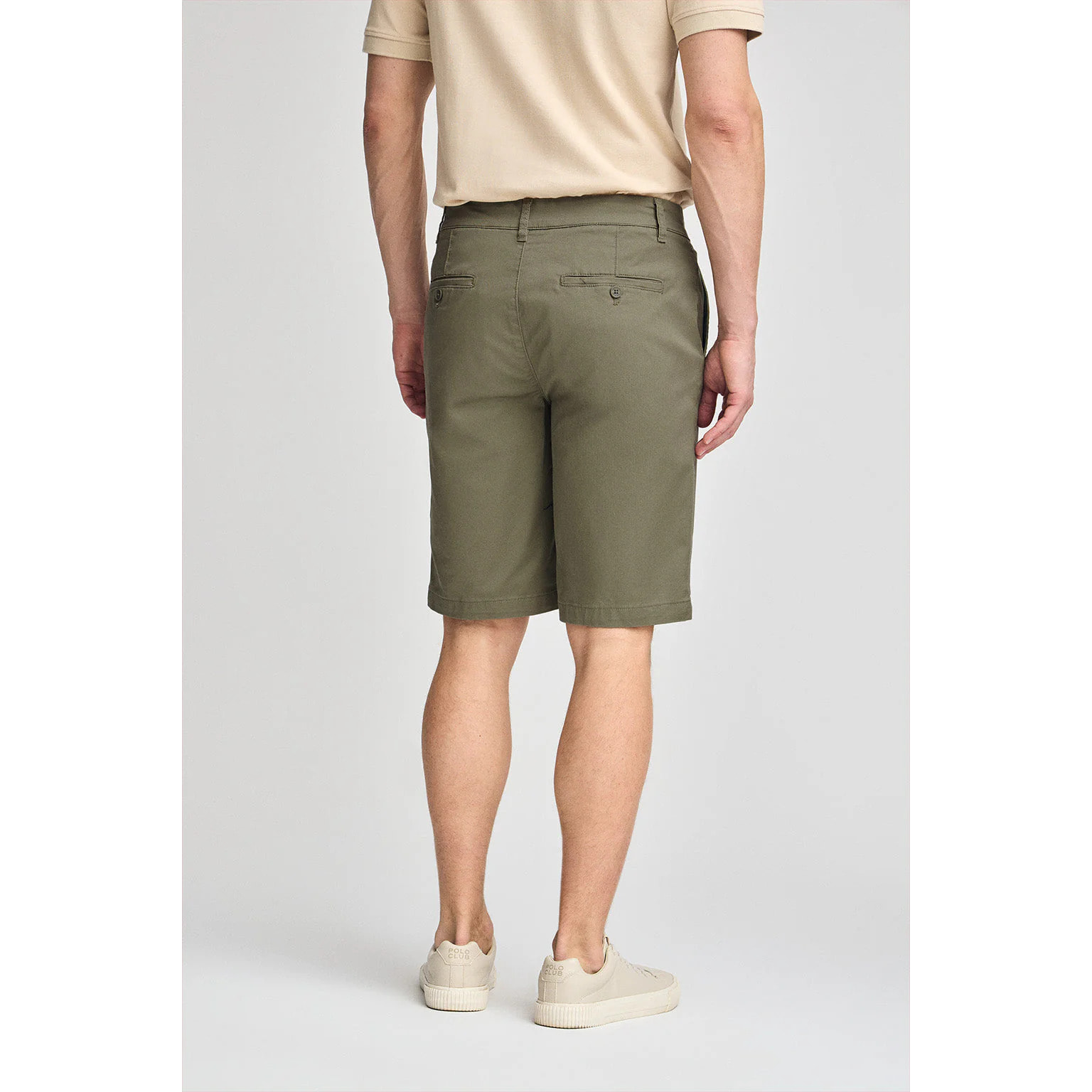 Bermuda relax caqui con detalles Polo Club