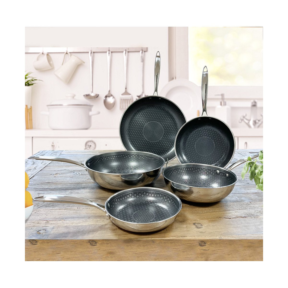 Virtuo - Lot de 2 poêles 24-28cm