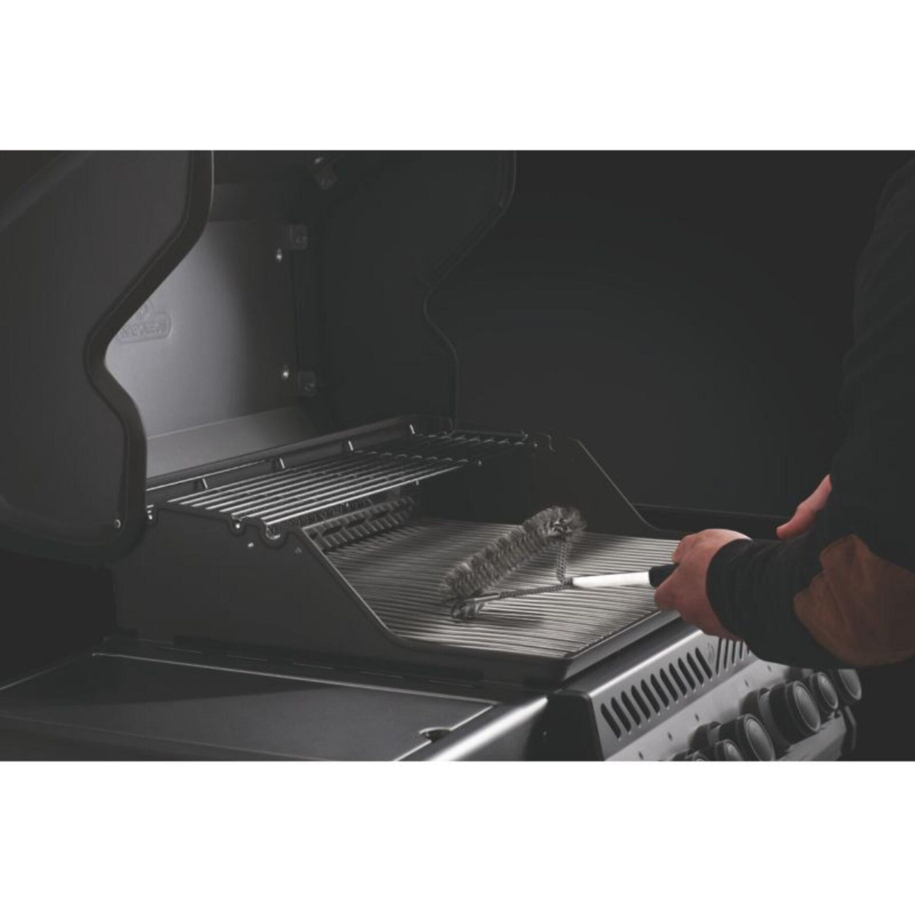 Brosse barbecue NAPOLEON en inox avec racloir 62063