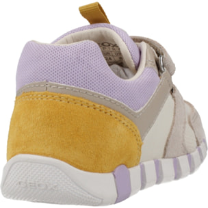 Zapatillas Niña de la marca GEOX  modelo B IUPIDOO BEIS