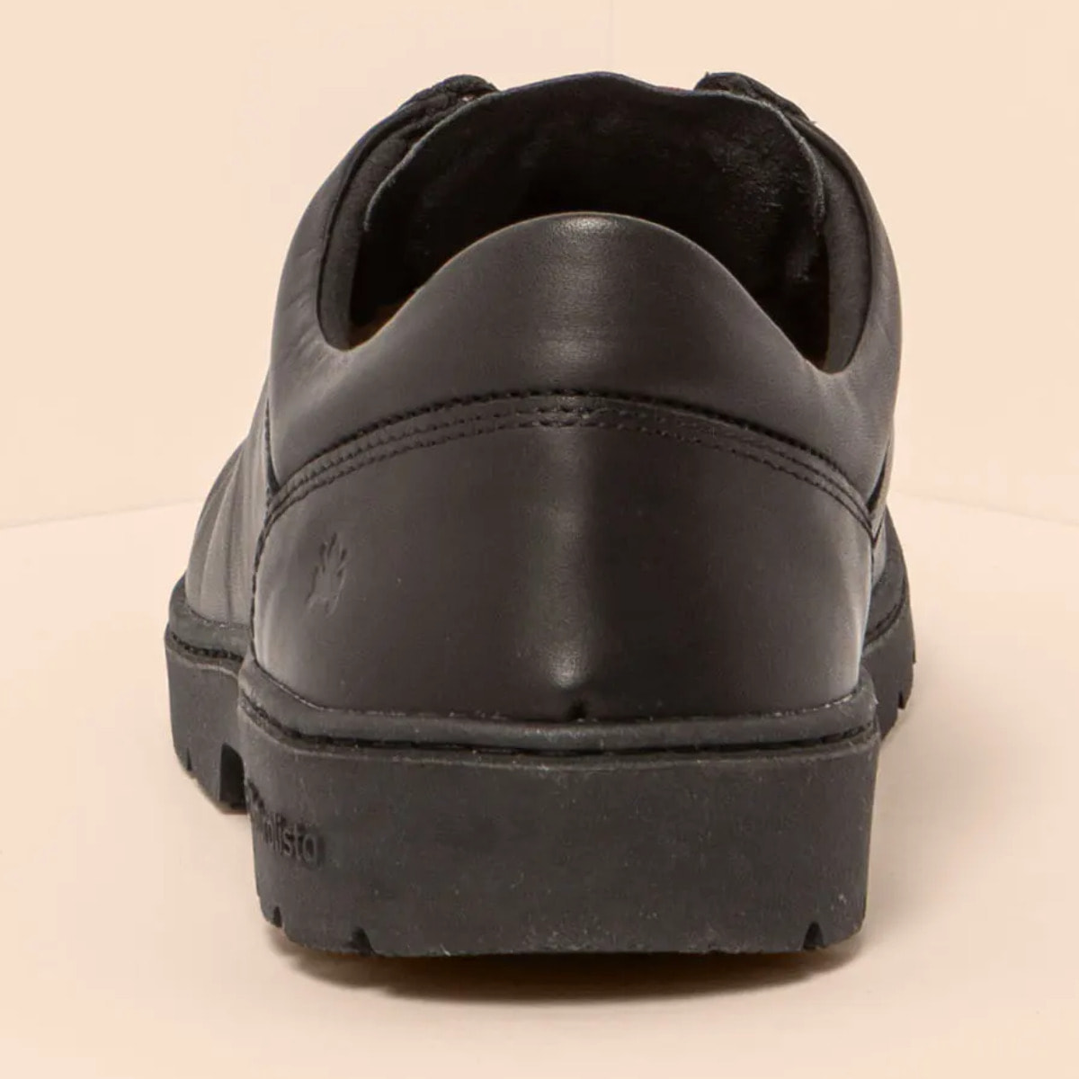 Zapatos N5266 SOFT NAPPA BLACK / NOMADA color Black