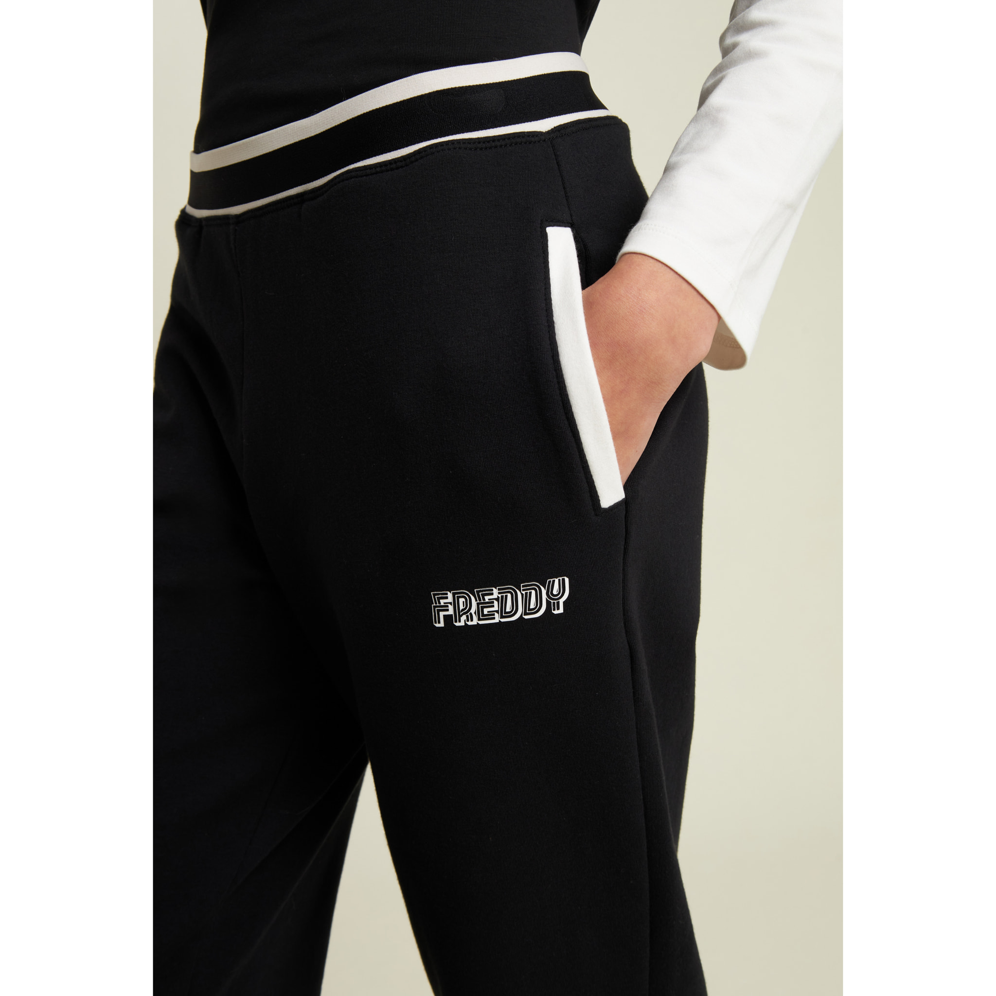 Pantaloni regular in felpa con dettagli a righe