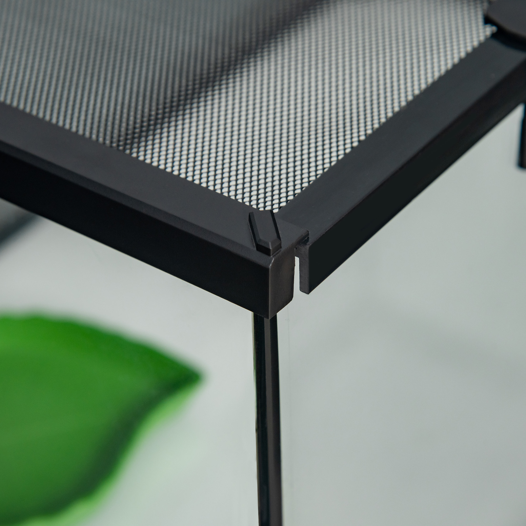 Terrarium en verre - vivarium reptiles & batraciens - habitat tortue - couvercle grillagé coulissant verrouillable - distributeur eau, thermomètre inclus - métal noir verre