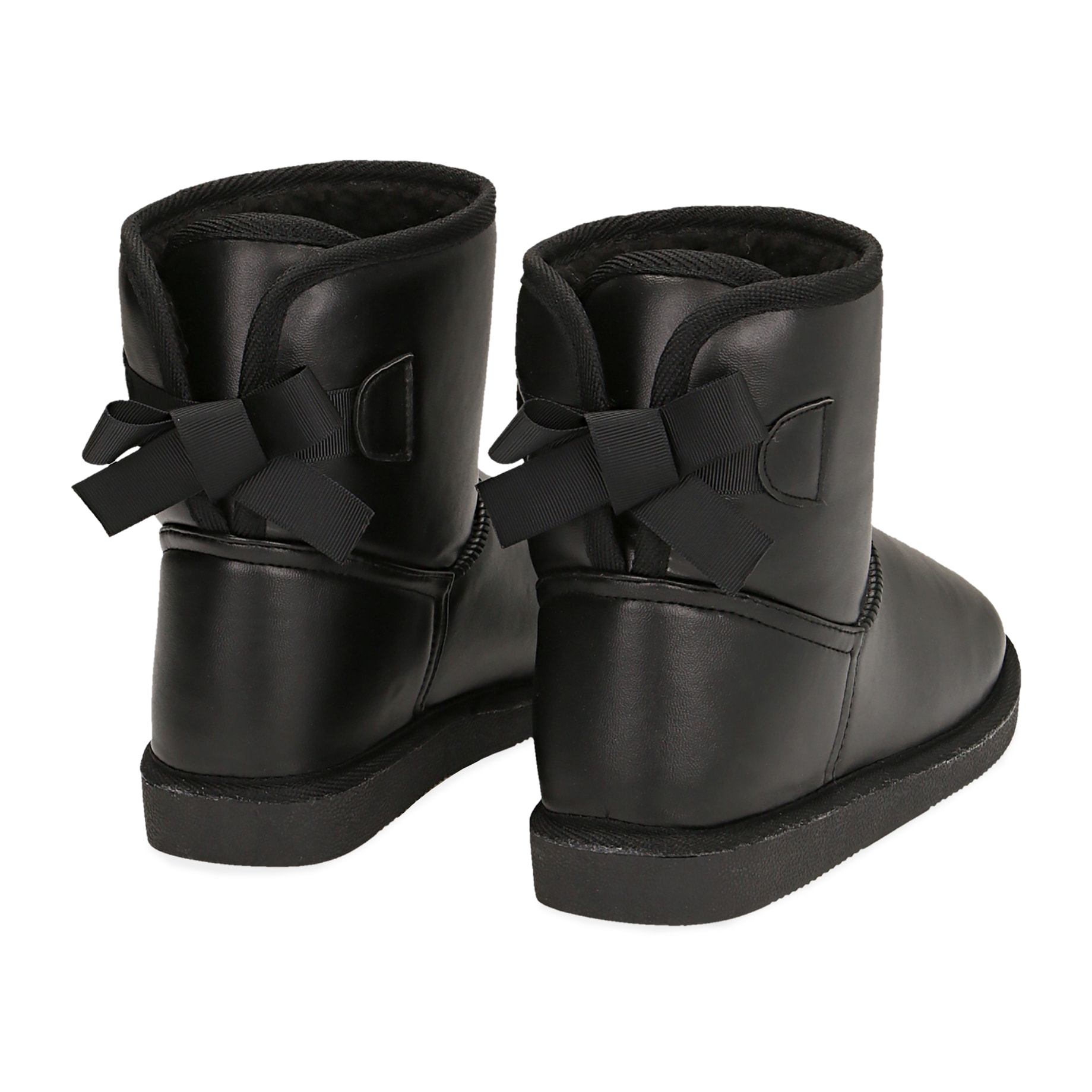 Botines invernales en eco-cuero color negro