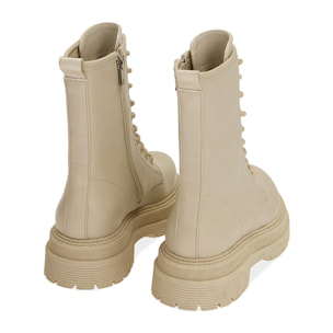 Anfibios crema, tacón 5 cm.