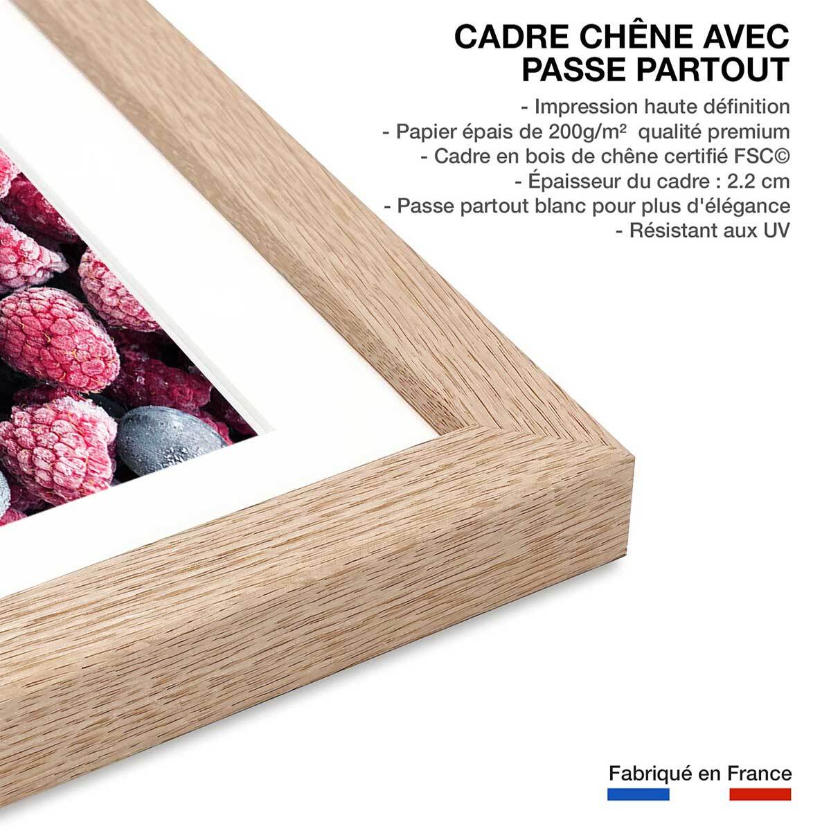 Affiche cuisine coktail de fruits rouges givrés Affiche + cadre en bois - Chêne