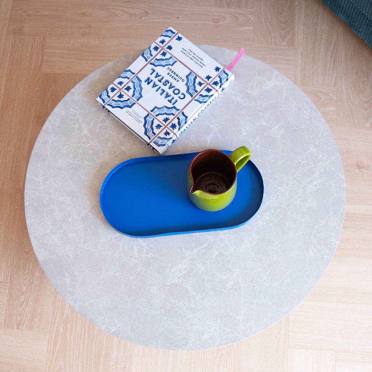 Table basse ronde effet marbre blanc et bois - STONE