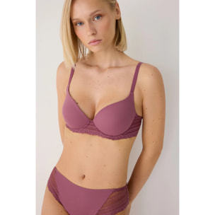 Reggiseno con ferretto e imbottitura