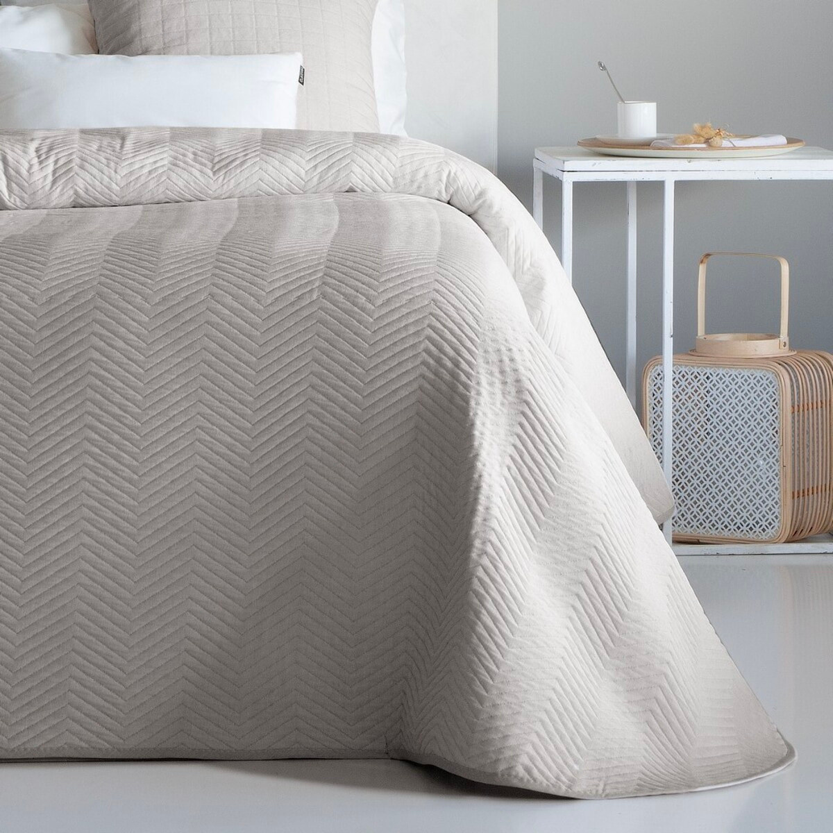 COLCHA JACQUARD LAVENZA BEIG