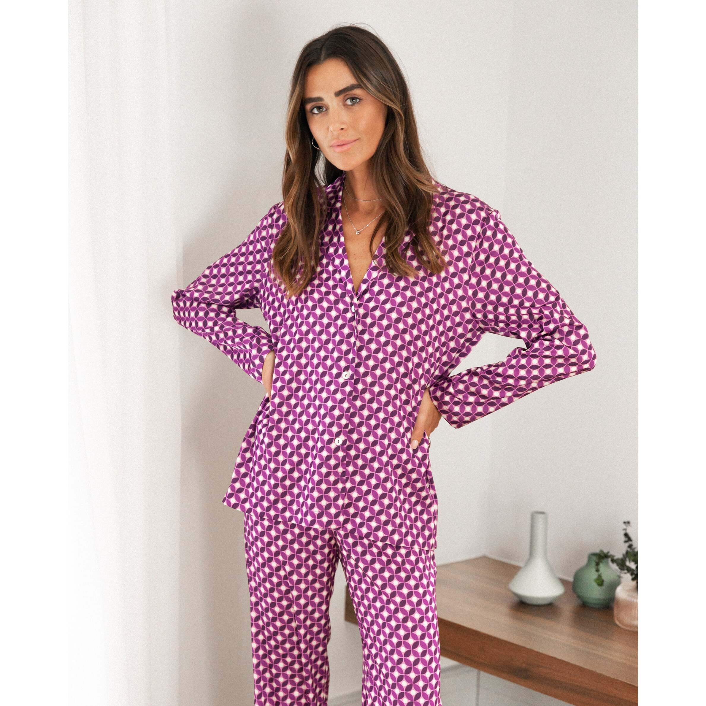 Pijama de Mujer Largo Camisero Geométrico | Pijamas Bonitos THE-ARE