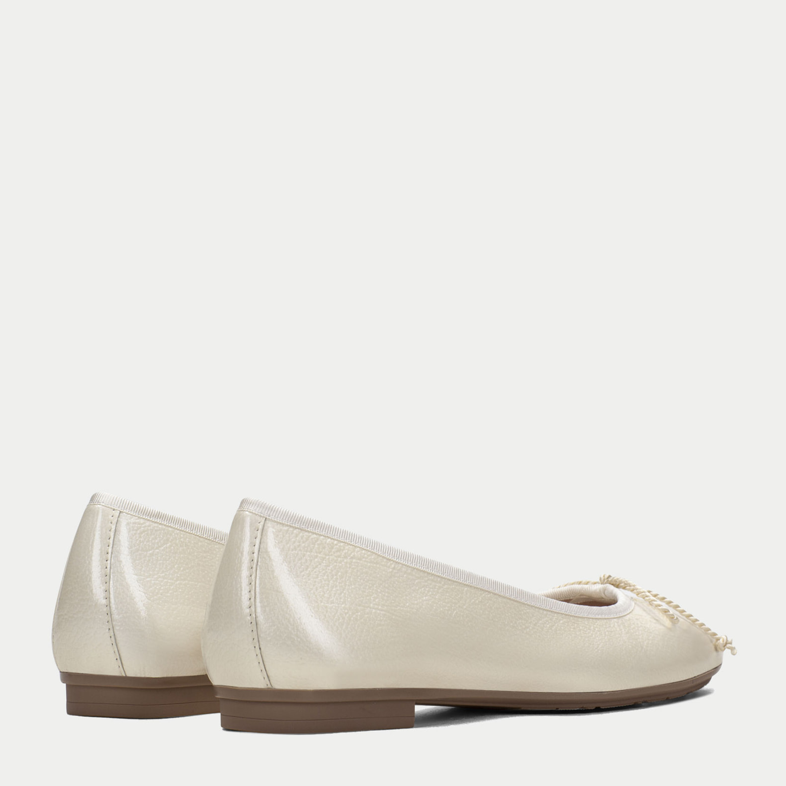 Bailarina Basil Crema