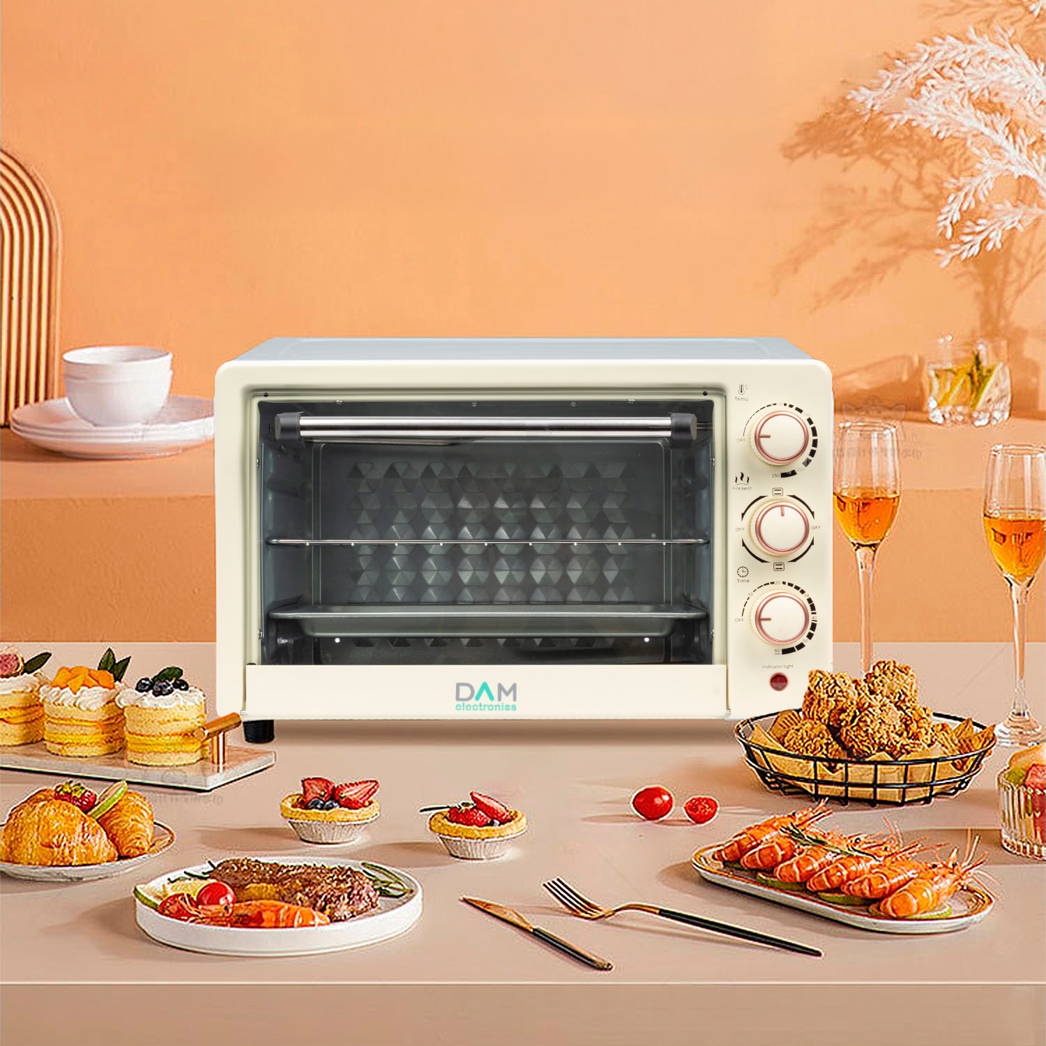 Forno elettrico da tavolo con una capacità di 22 litri. Pannello di controllo meccanico e 1000W di potenza.