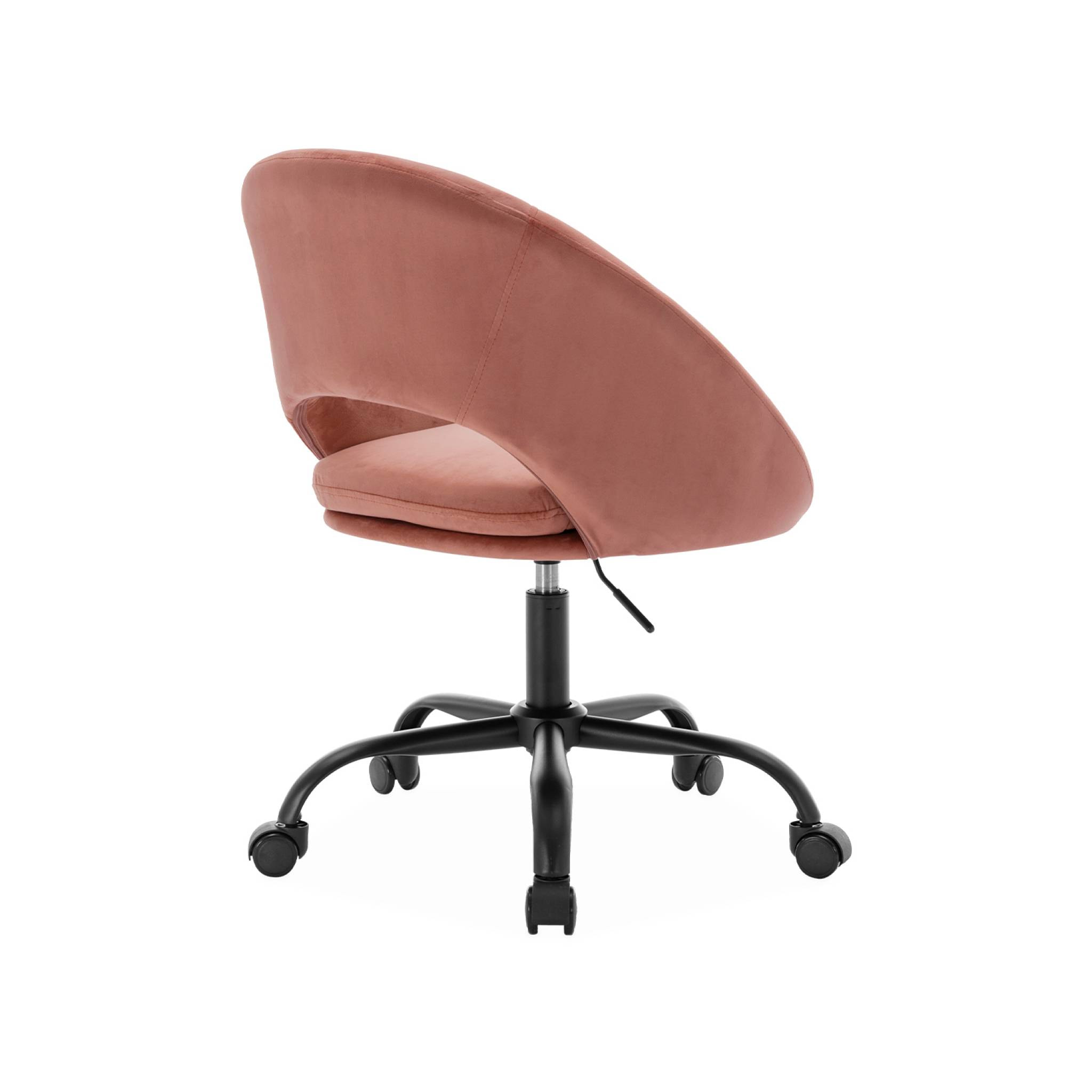 Chaise de bureau ronde à roulettes en velours vieux rose. Pam. L 59 x P 60 x H 79 / 89cm.