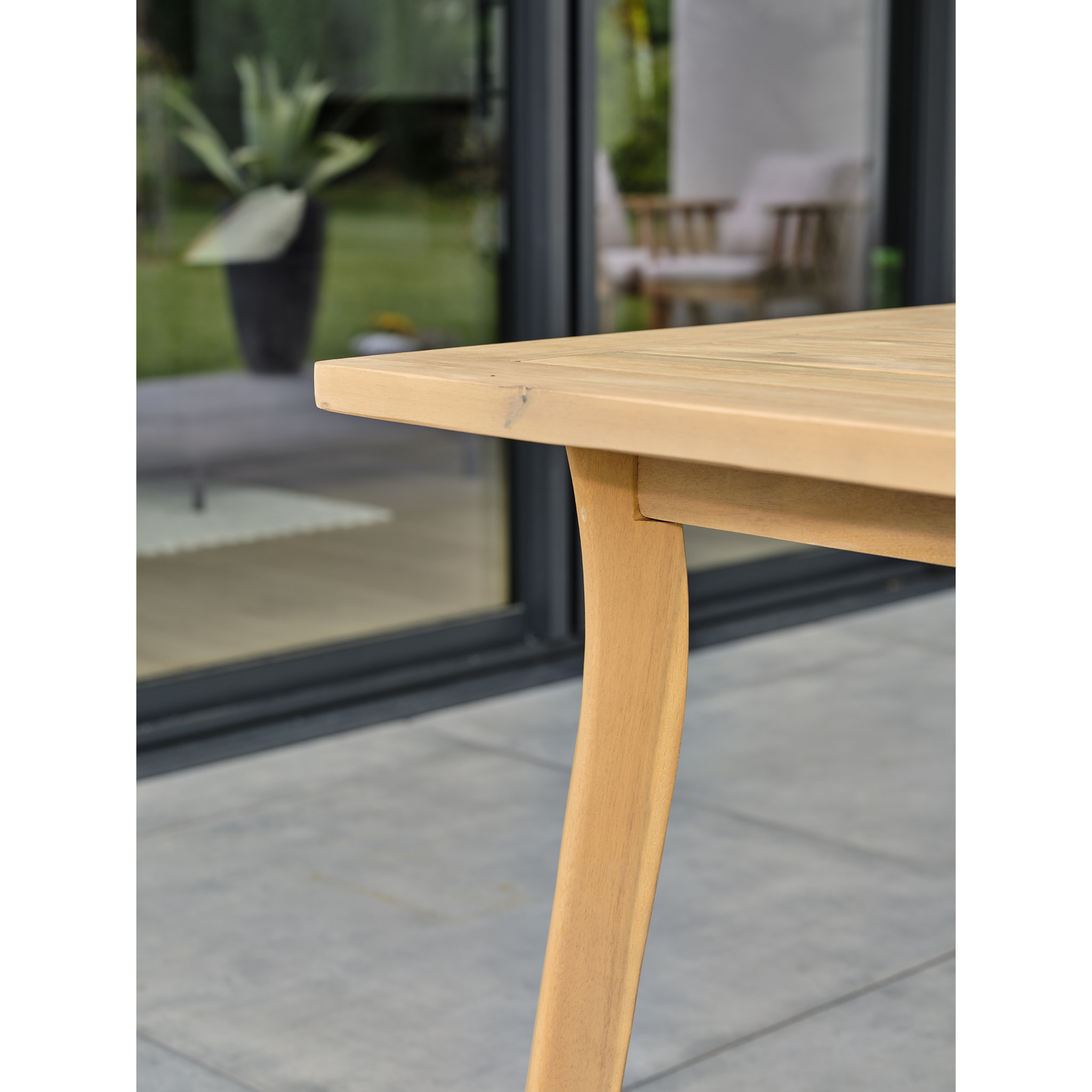 LISO - Ensemble repas de jardin en acacia
