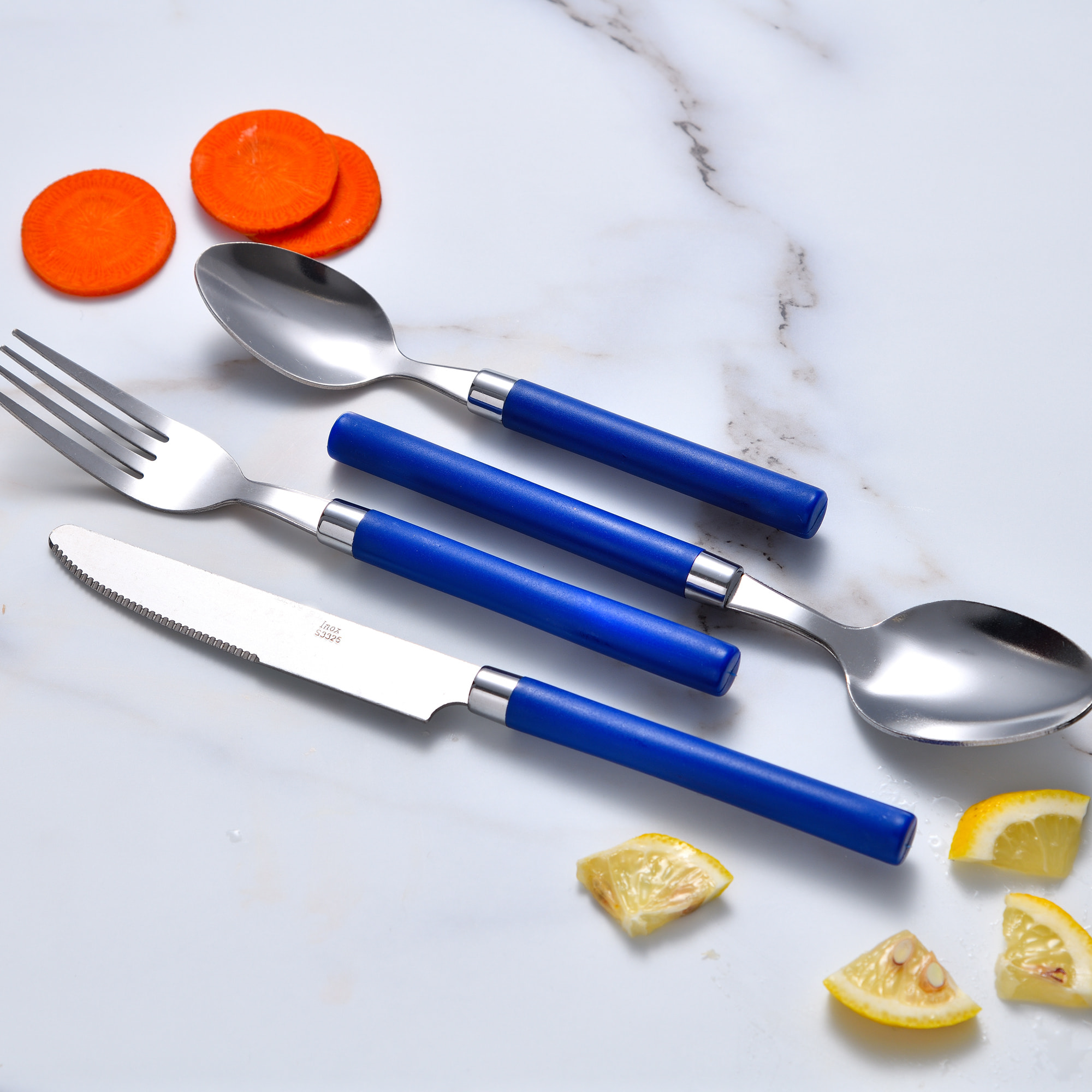Set 24pcs cubertería  con mango azul San Ignacio