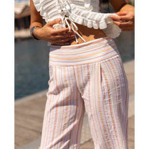 Pantalón de mujer a rayas con cintura ancha y pierna amplia