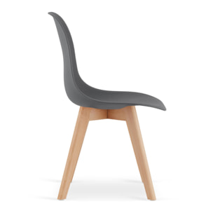 Sedia di design Kito grigio scuro con gambe in faggio