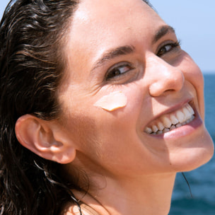 Sun Secure Blur - Crème Mousse Flouteur Optique SPF50+ 50 ml