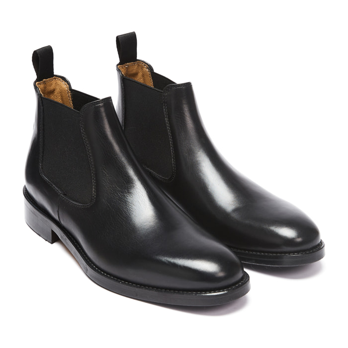 Chelsea Boot British Passport Nero