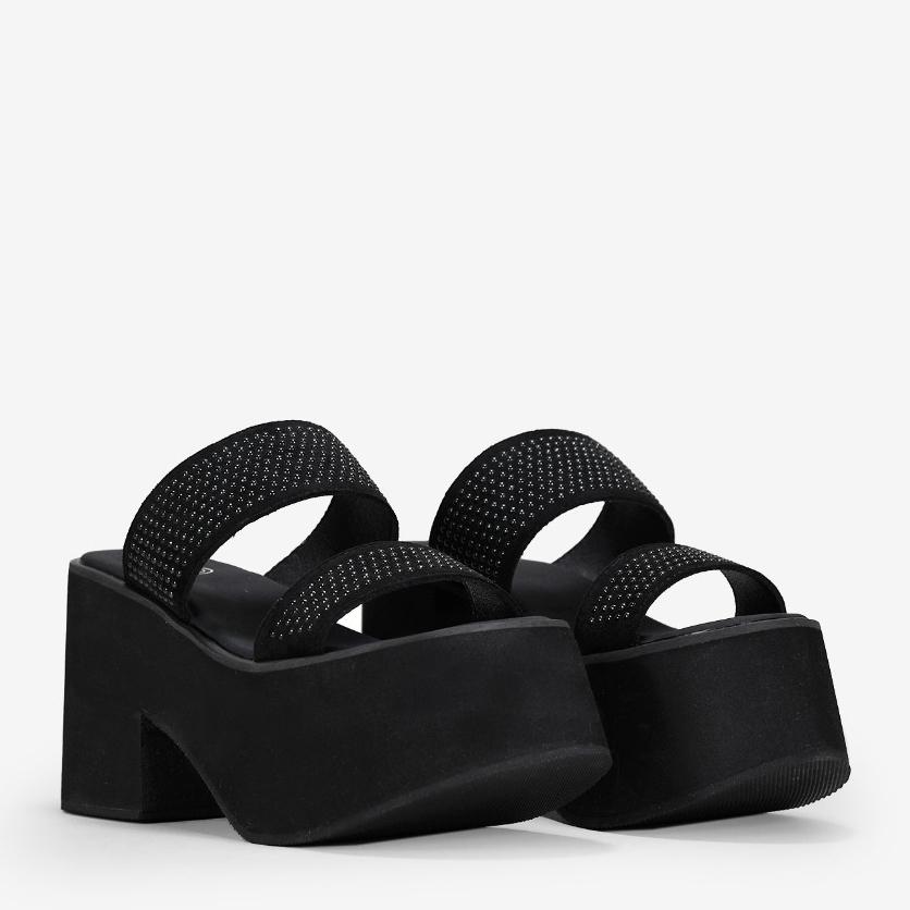 Sandalias negras con plataforma