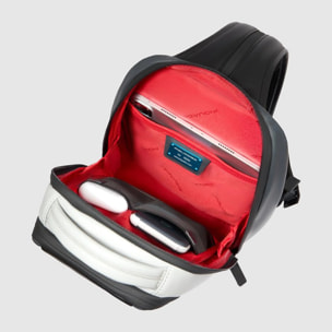 Piquadro Zaino monospalla porta iPad® con tasca per AirPods® e protezione RFID