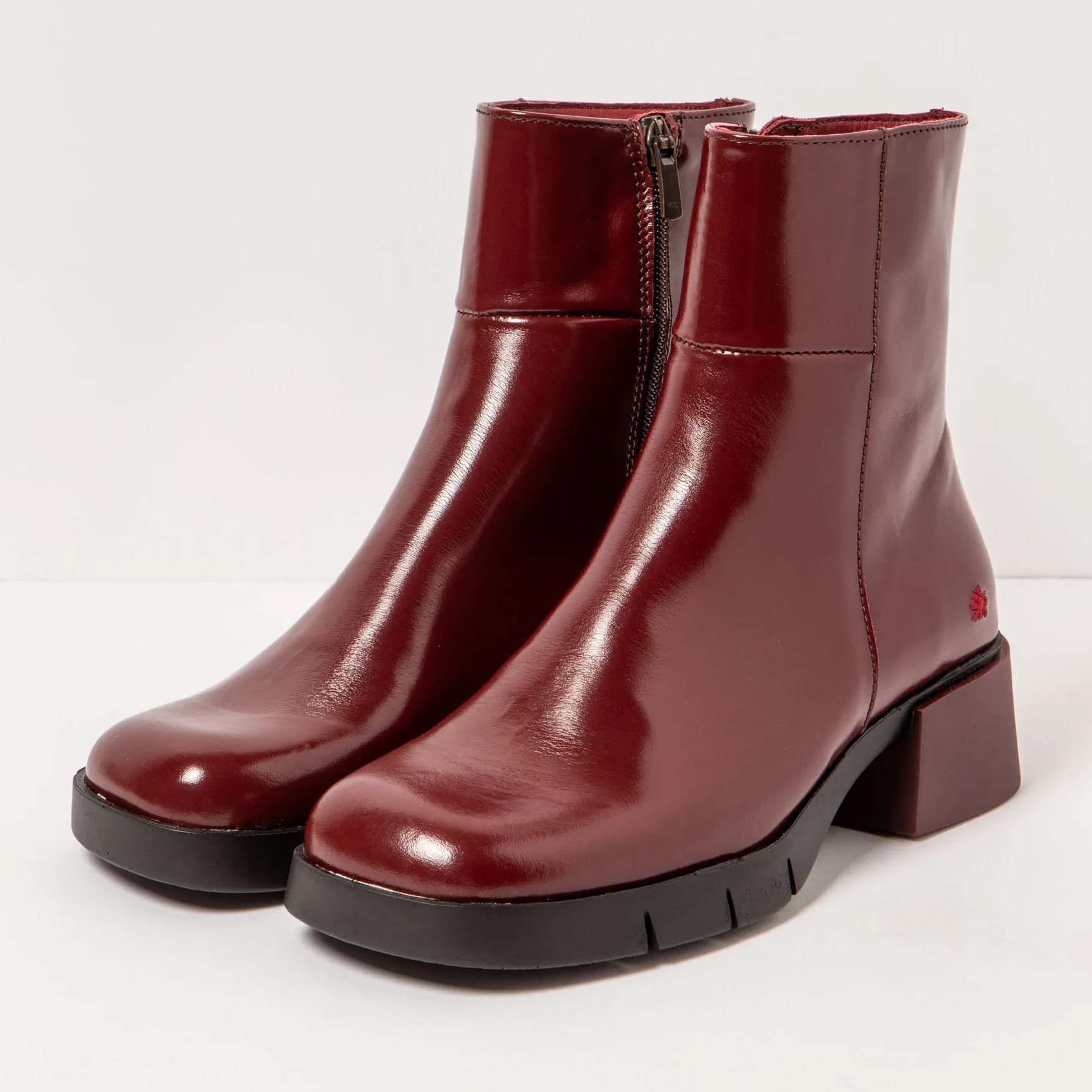 Botines 1284 NAPPA SHINNY BURDEOS / VARSOVIA color Burdeos