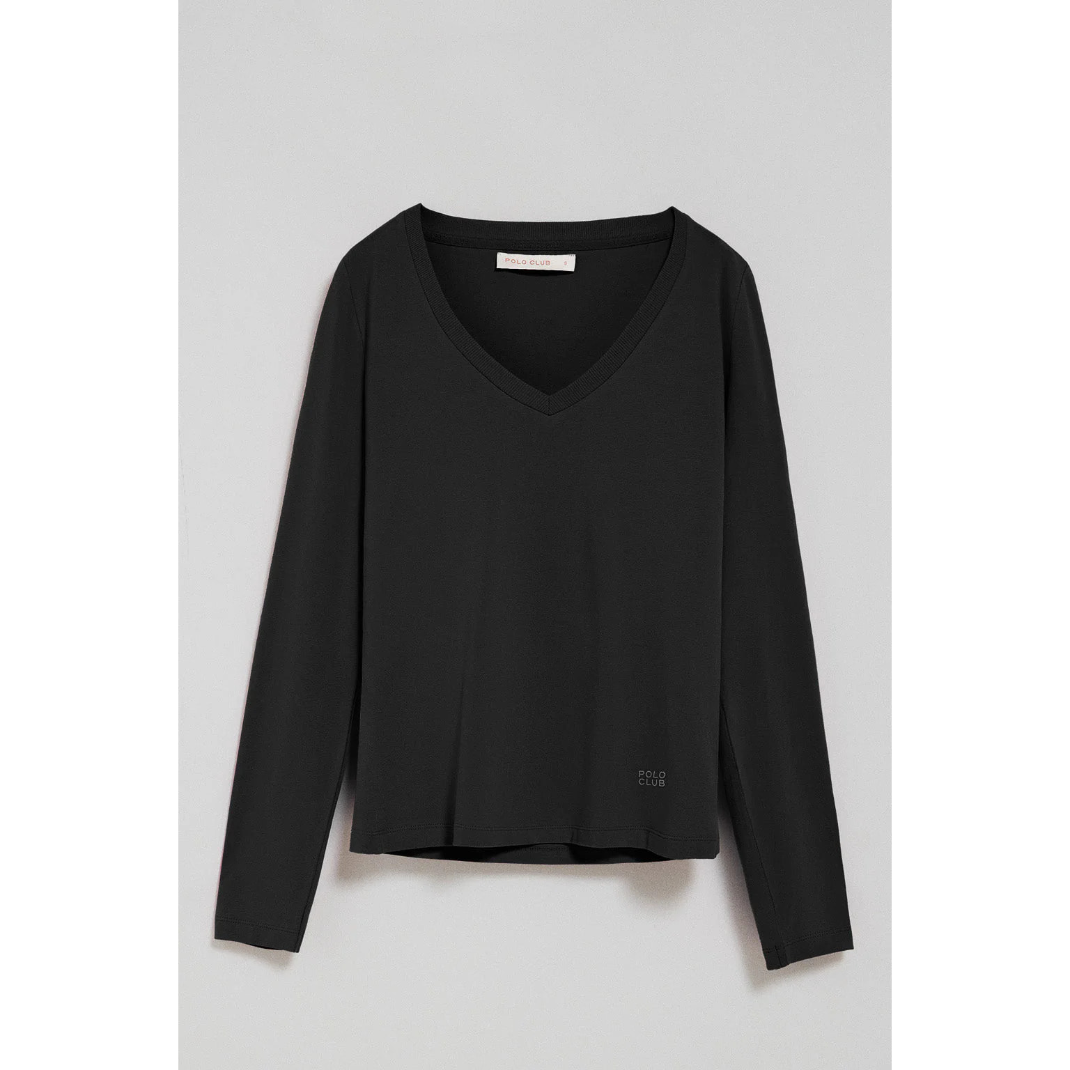 Maglietta basic nera con scollo a V e logo in gomma