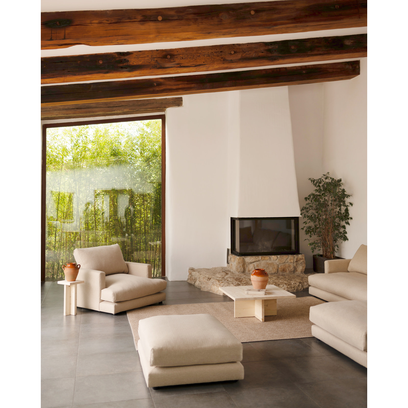 Pouf beige de 97x78cm Hauteur: 36 Longueur: 97 Largeur: 78