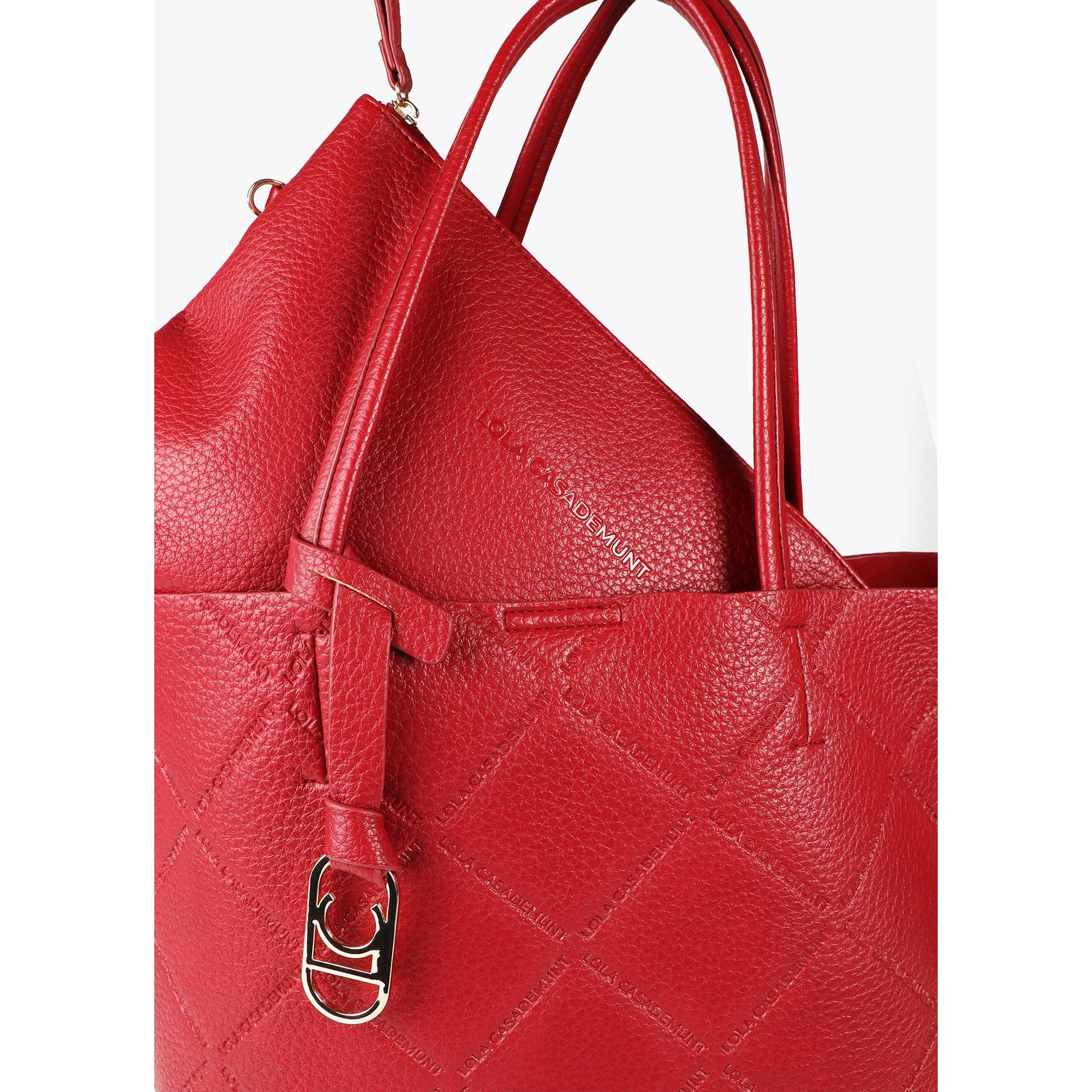 Shopper effetto pelle monogramma con logo ovale pendente