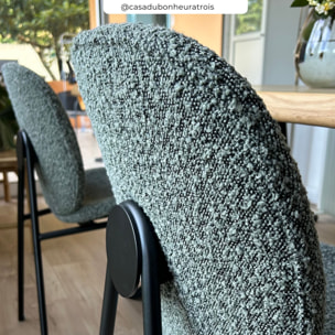 Lot de 2 chaises en tissu bouclé vert et pieds en métal noir - Iris