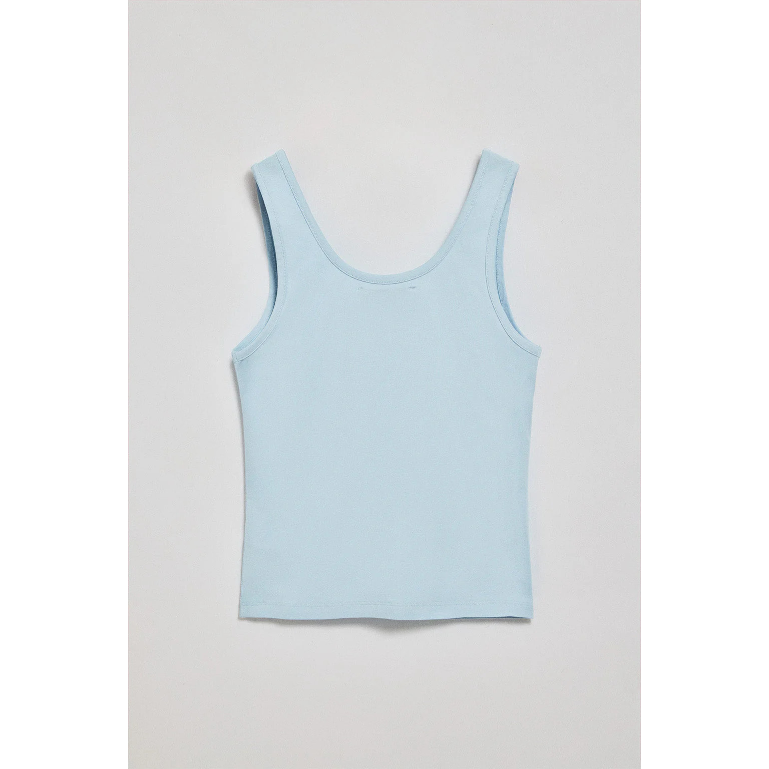 Camiseta azul claro de tirantes con bordado Rigby Go