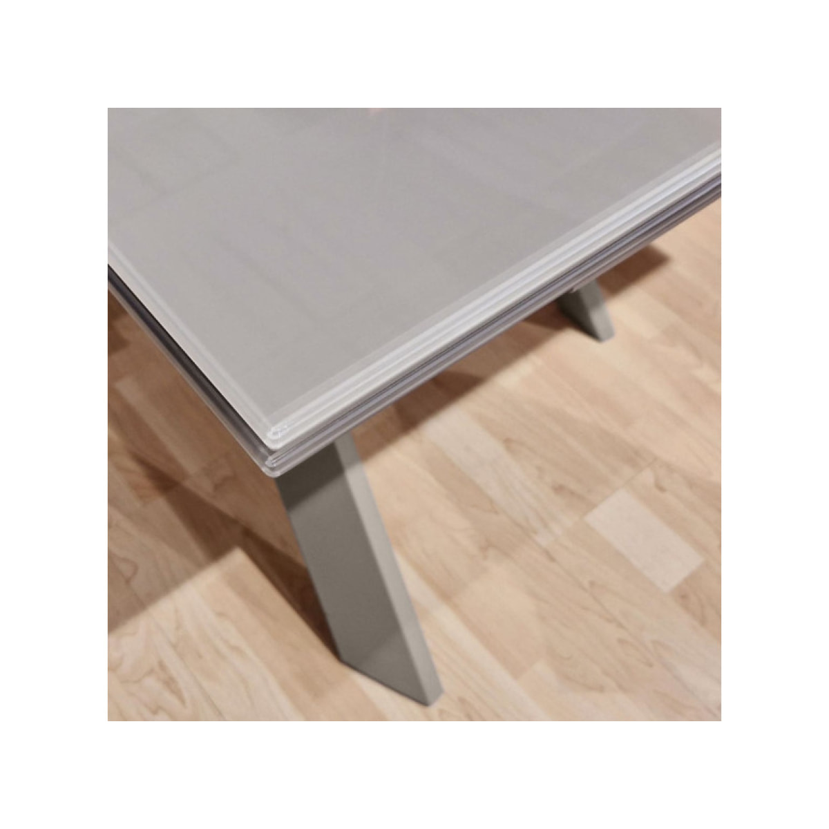Table de repas extensible verre trempé piétement métal 160/240 cm - BOLTON