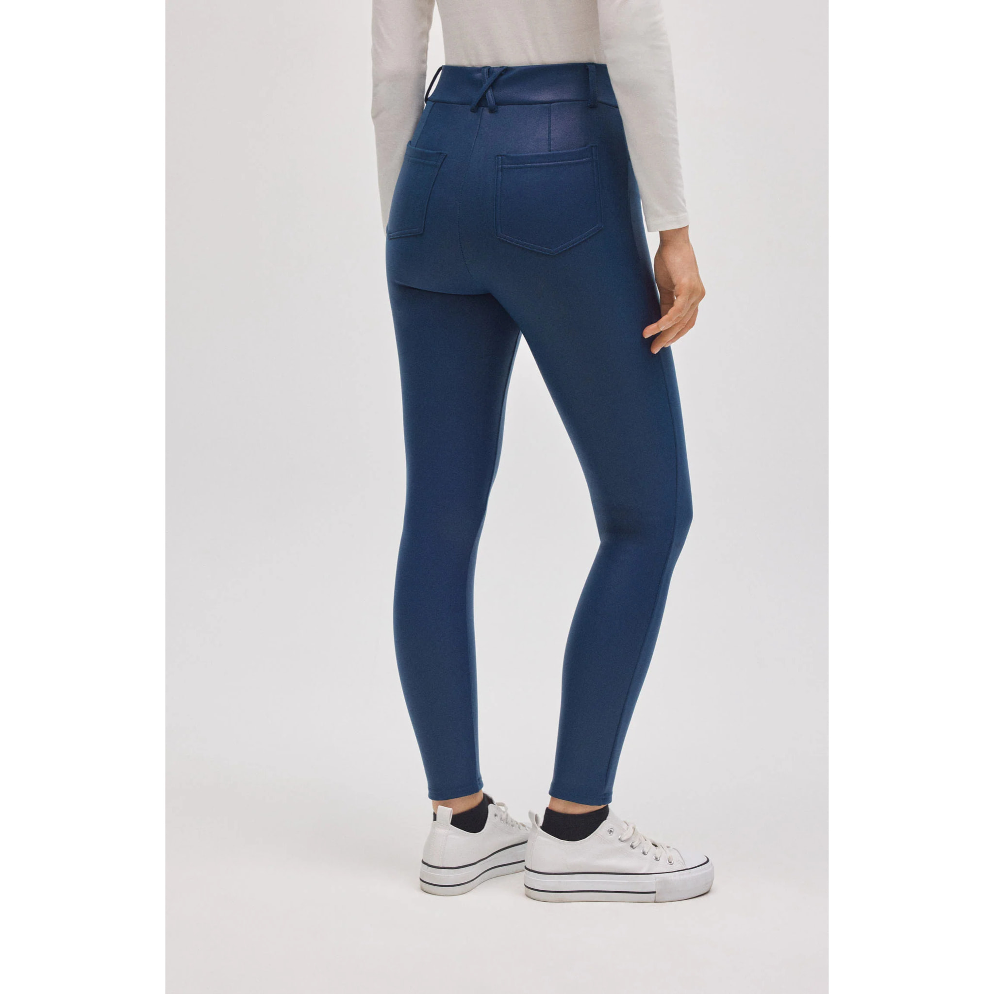Pantaloni termici blu effetto pelle elasticizzata attillata