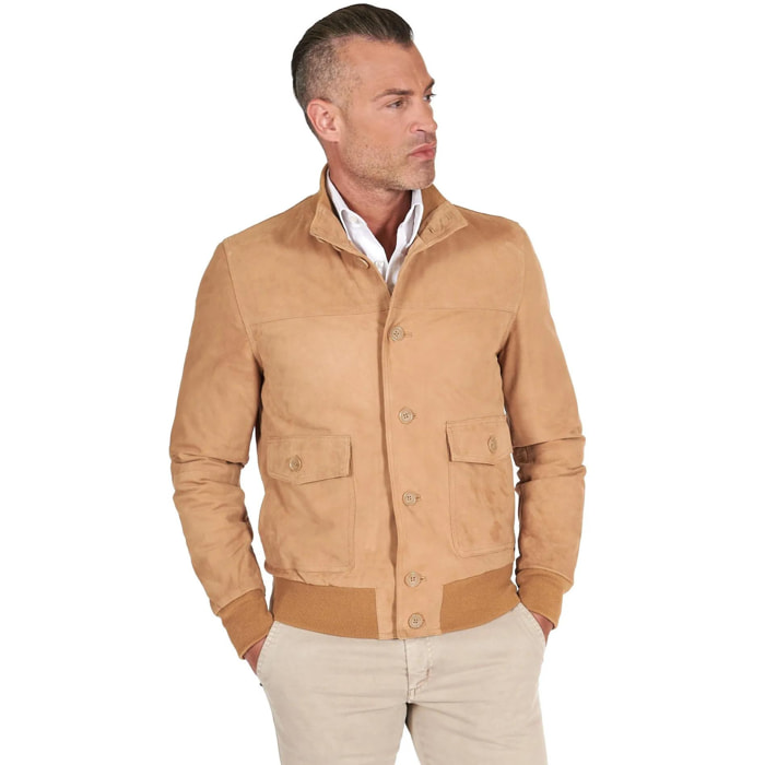 Giacca bomber in pelle camoscio beige con bottoni e tasconi