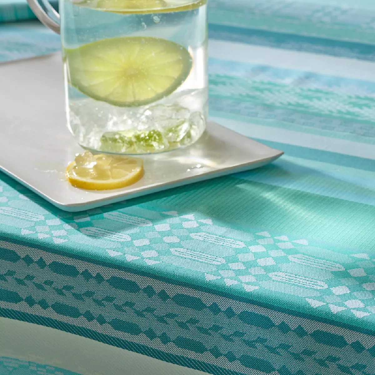 Nappe enduite jacquard Mille veracruz aqua