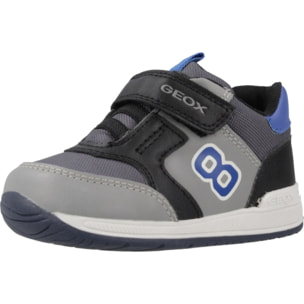 Zapatos Niño de la marca GEOX  modelo B RISHON BOY Gray