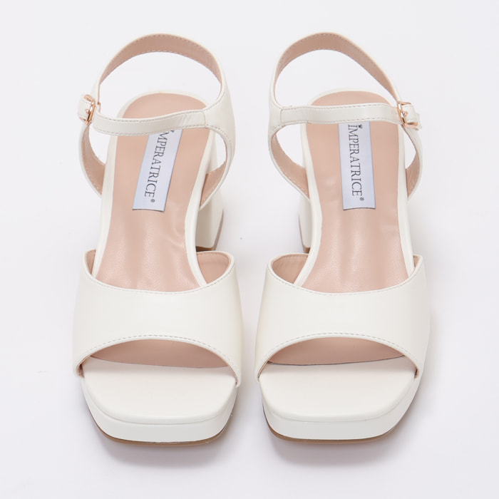 Sandali in simil pelle con tacco comodo