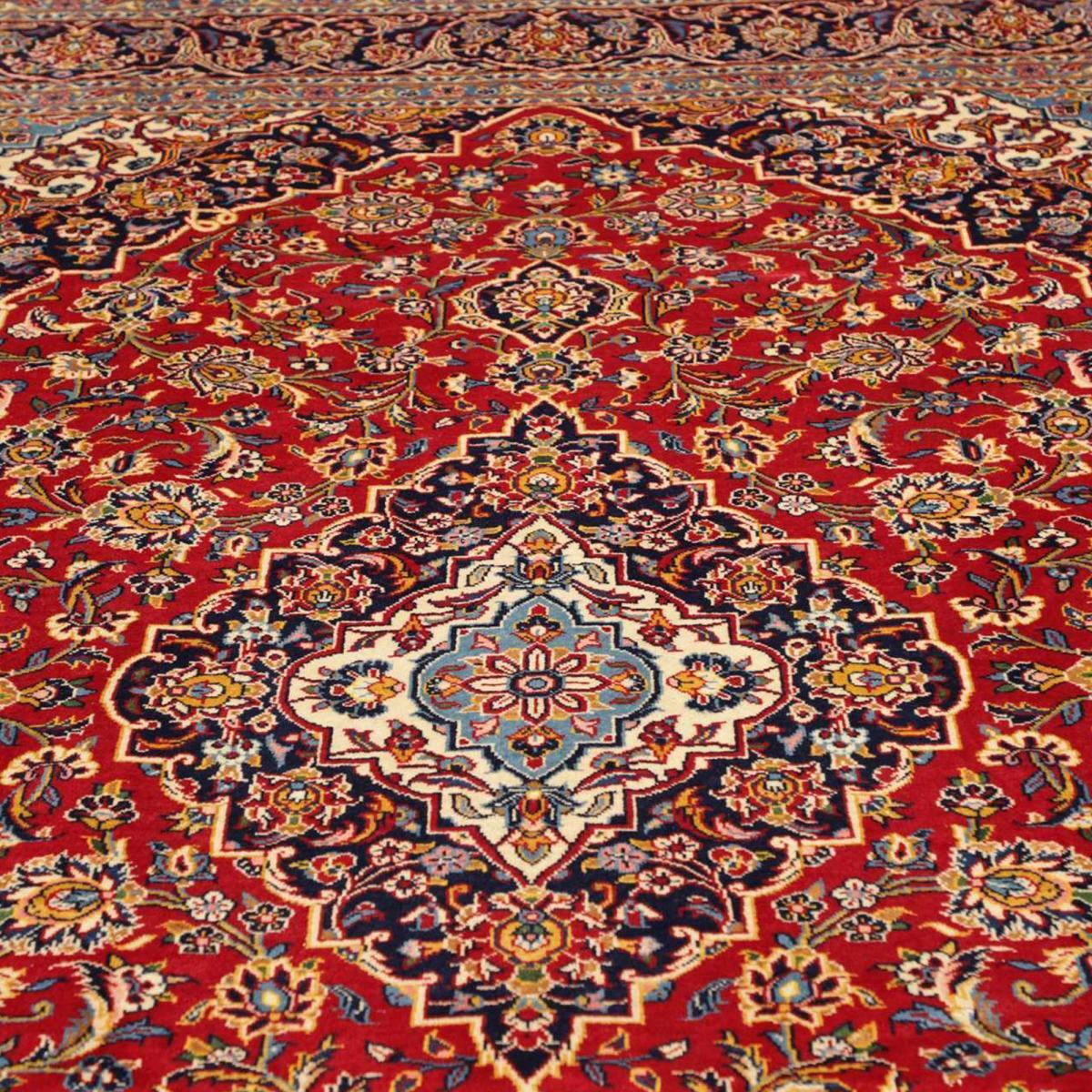 Tapis d'orient au motif oriental, noué main en laine, ARENI