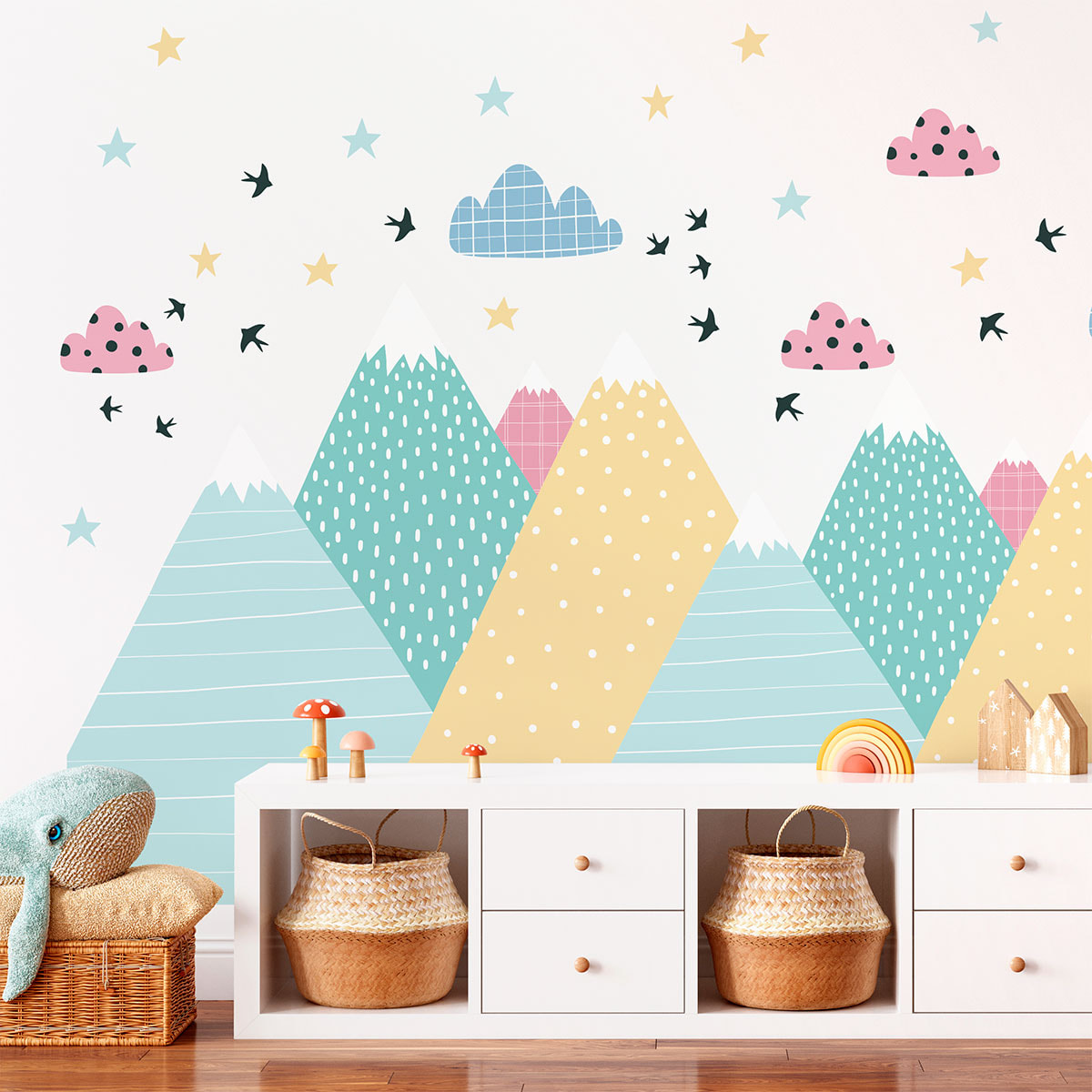 Stickers muraux enfants - Décoration chambre bébé - Autocollant Sticker mural géant enfant montagnes scandinaves DONIKA