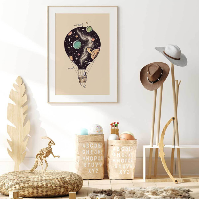 Affiche enfant montgolfiere en cosmos  Affiche + cadre en bois - Chêne