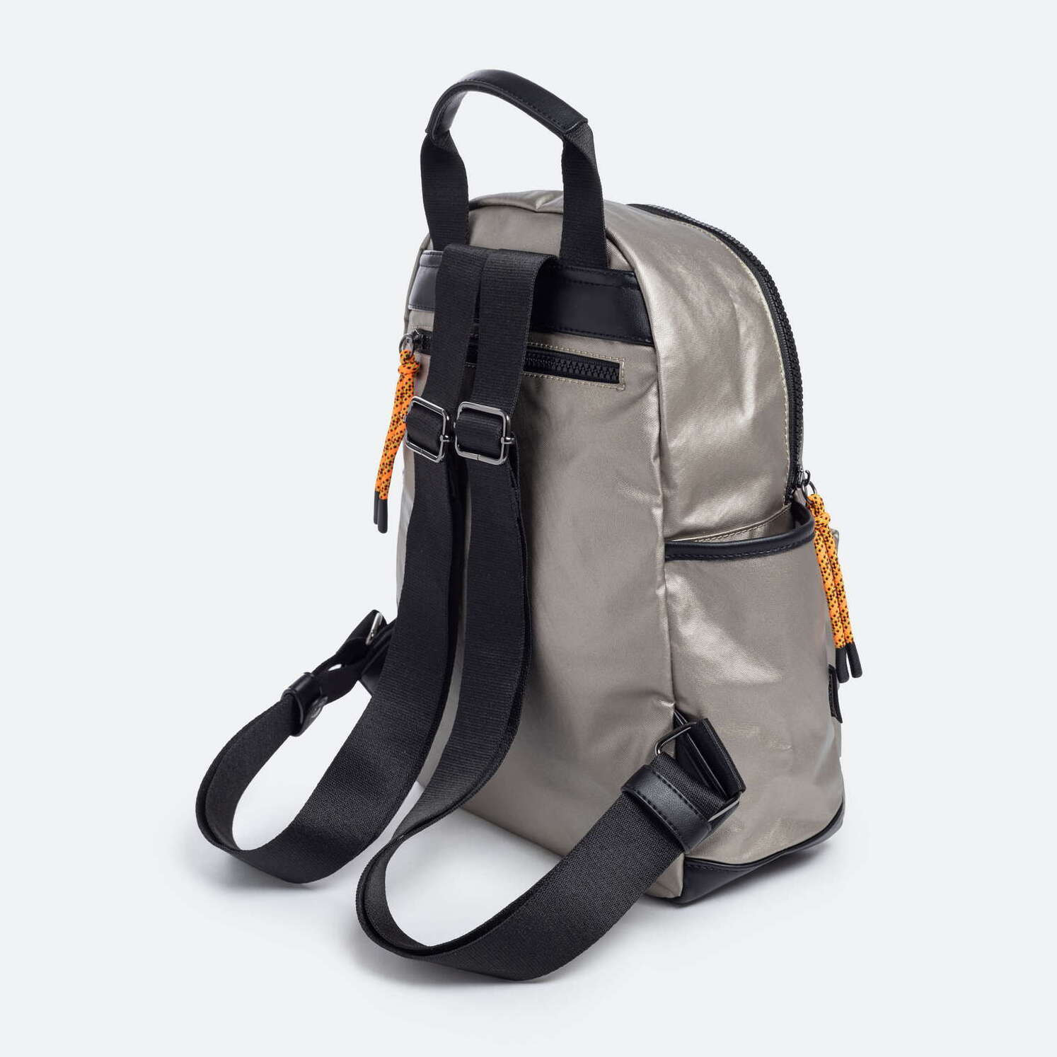 SENSE BACKPACK SILVER