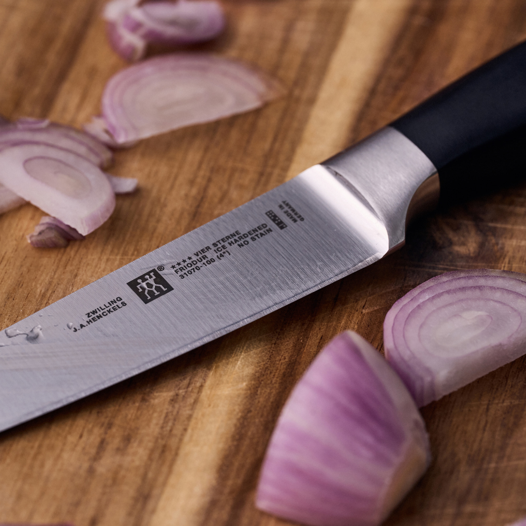 Couteau à larder et garnir 10 cm