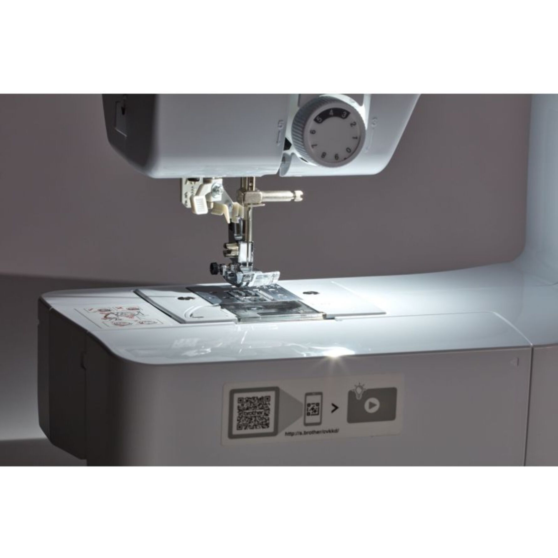 Machine à coudre BROTHER CS120WTs