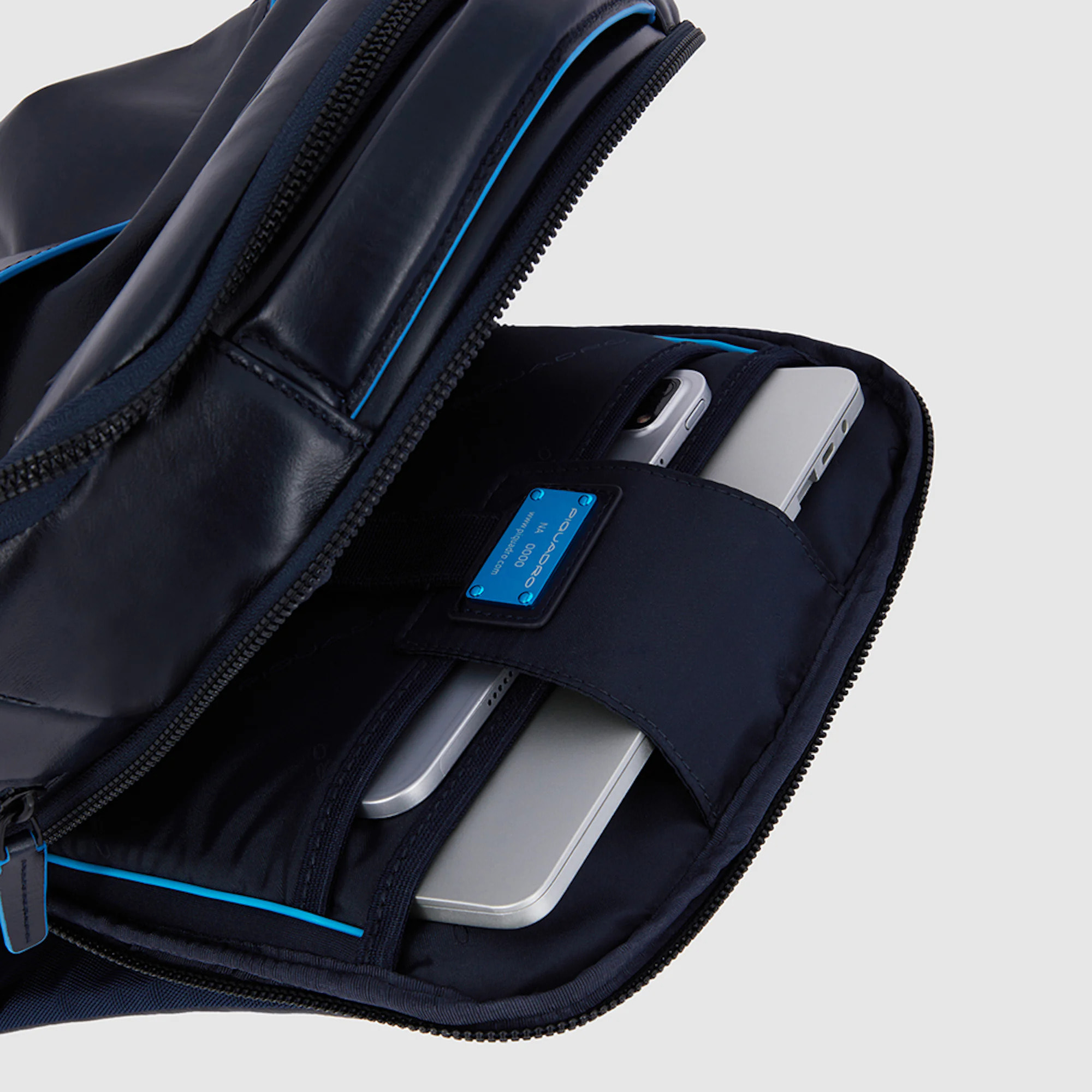 Piquadro Laptop backpack 14'' with iPad® compartment