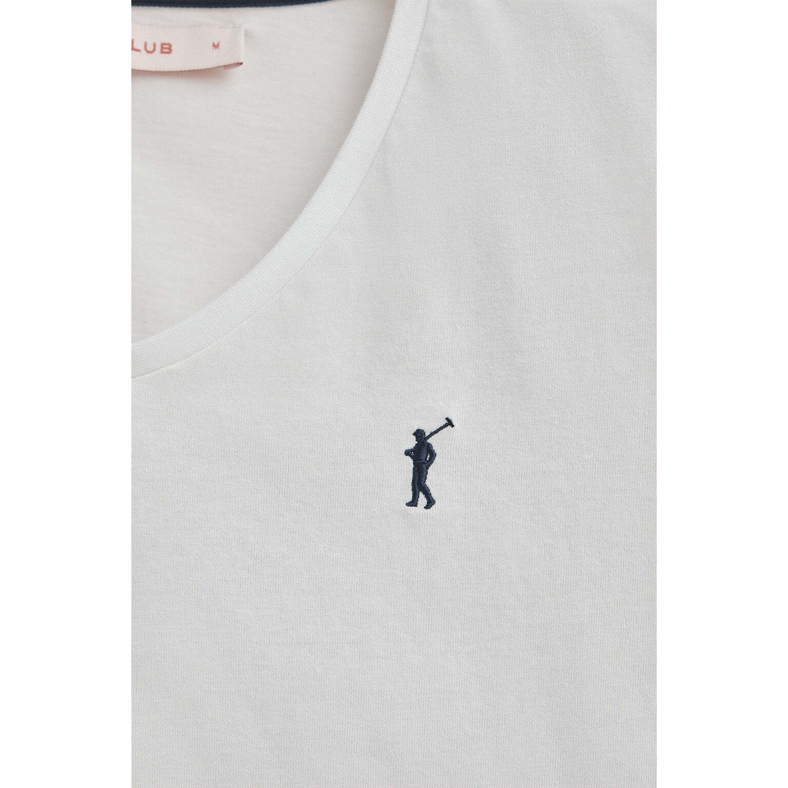 Camiseta blanca de manga corta y cuello pico con logo Rigby go