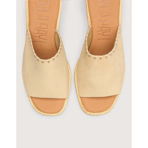 Sandalia Tacón Arena - Thyme