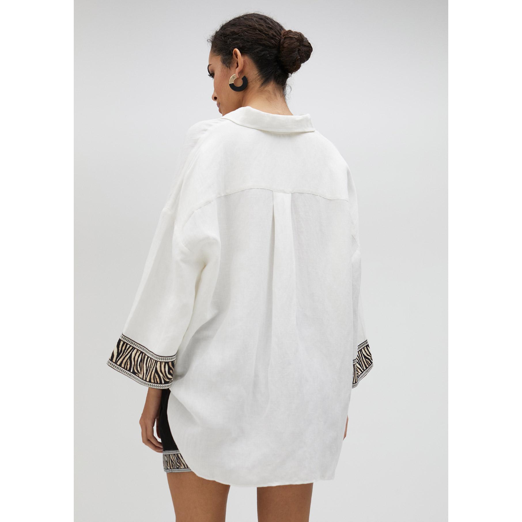 Camicia in lino con bordura